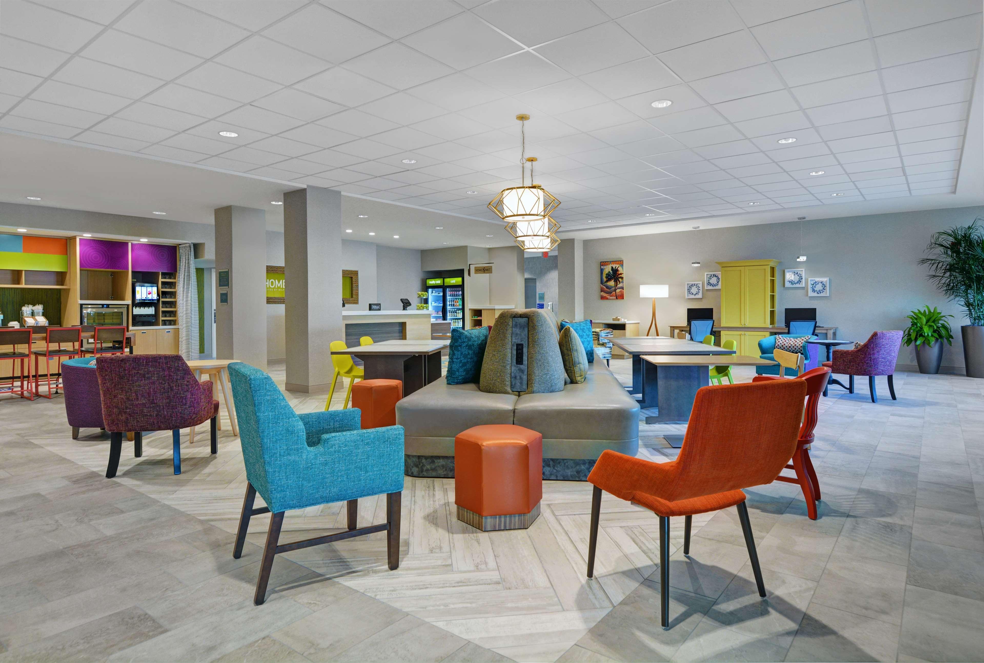 Hotel Home2 By Hilton Myers Colonial Blvd 3*