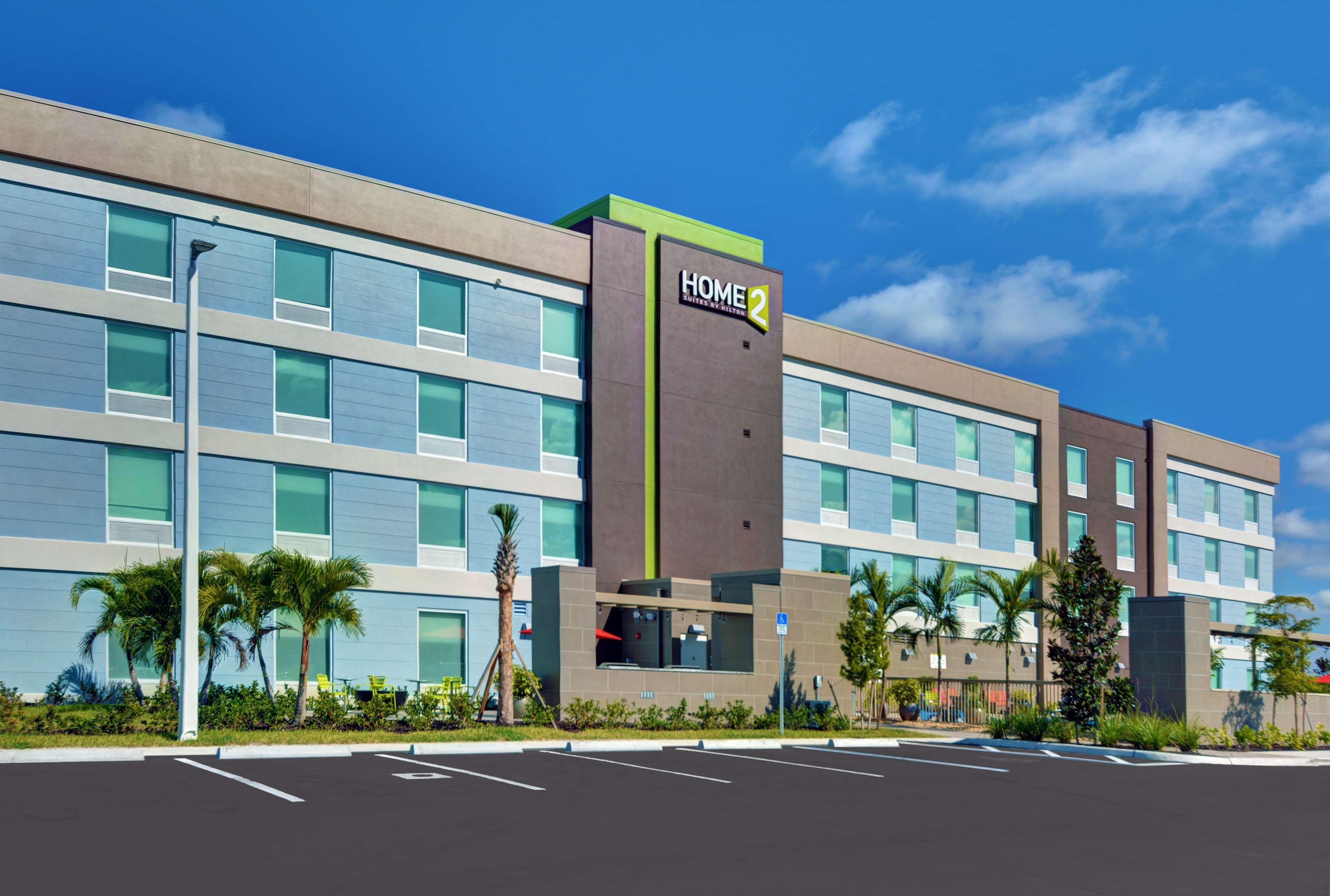 Home2 By Hilton Myers Colonial Blvd Hotel