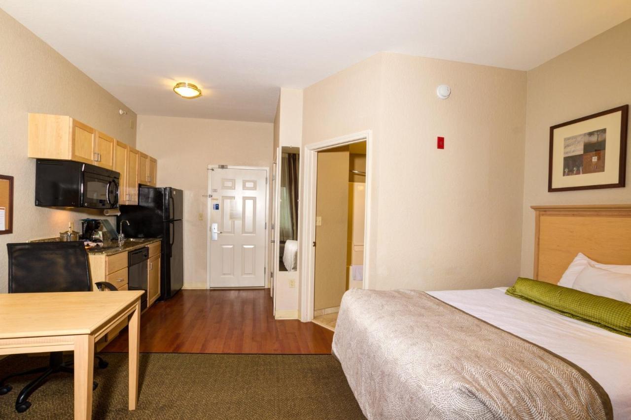 Candlewood Myers Interstate 75 By Ihg Fort Myers