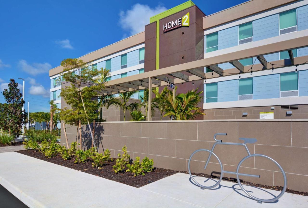 Home2 By Hilton Myers Colonial Blvd Hotel Fort Myers