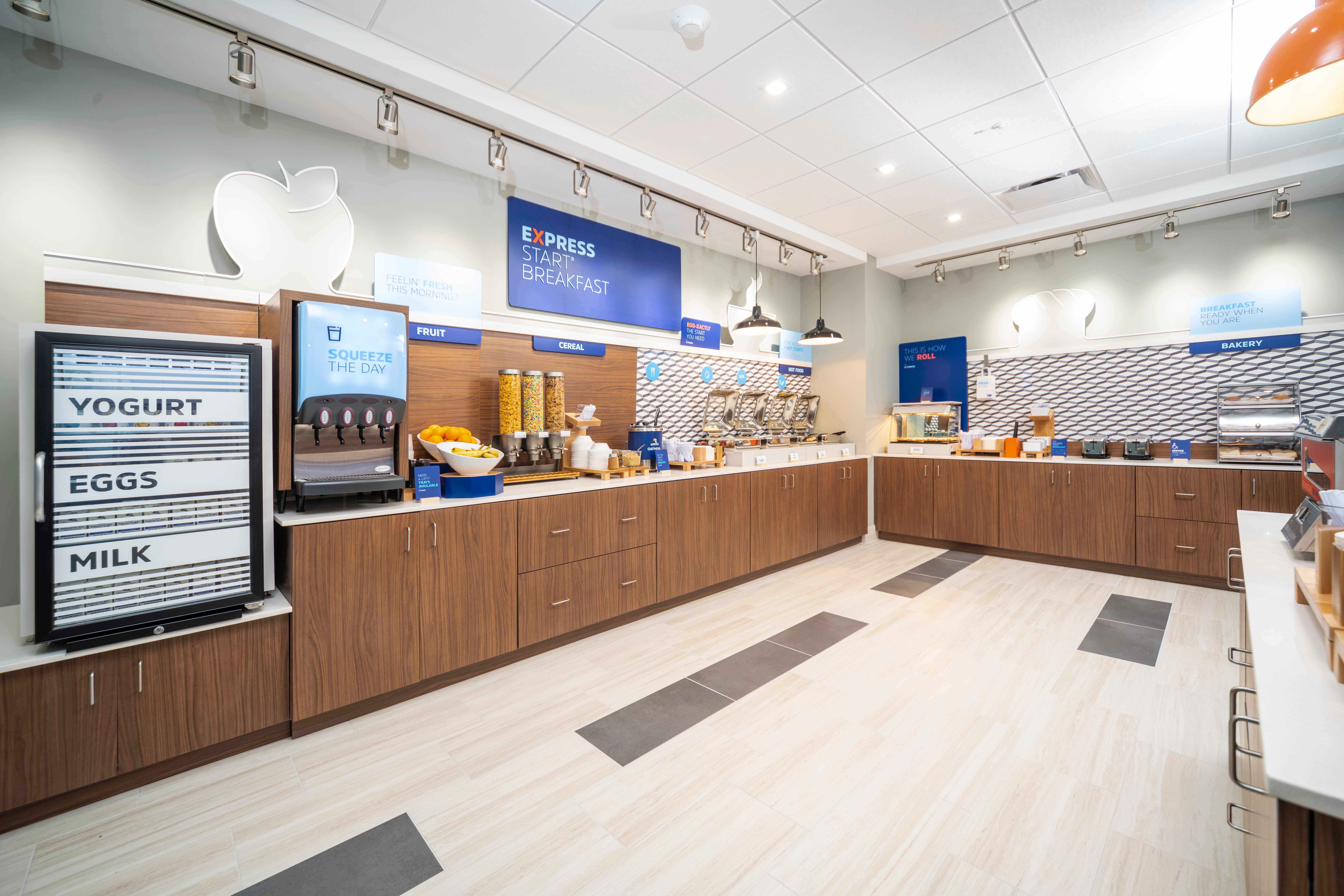 Hotel Express & - Myers Airport By Ihg Fort Myers