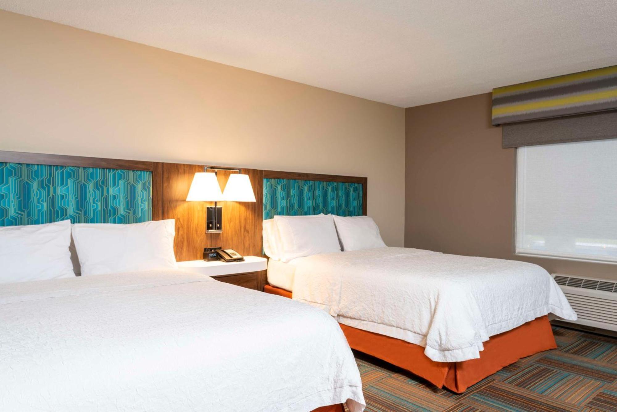 Hotel Hampton & Myers-colonial Boulevard