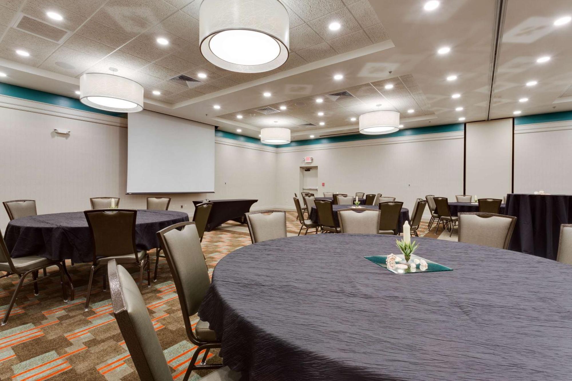Drury & Myers Airport Fgcu Hotel 3*