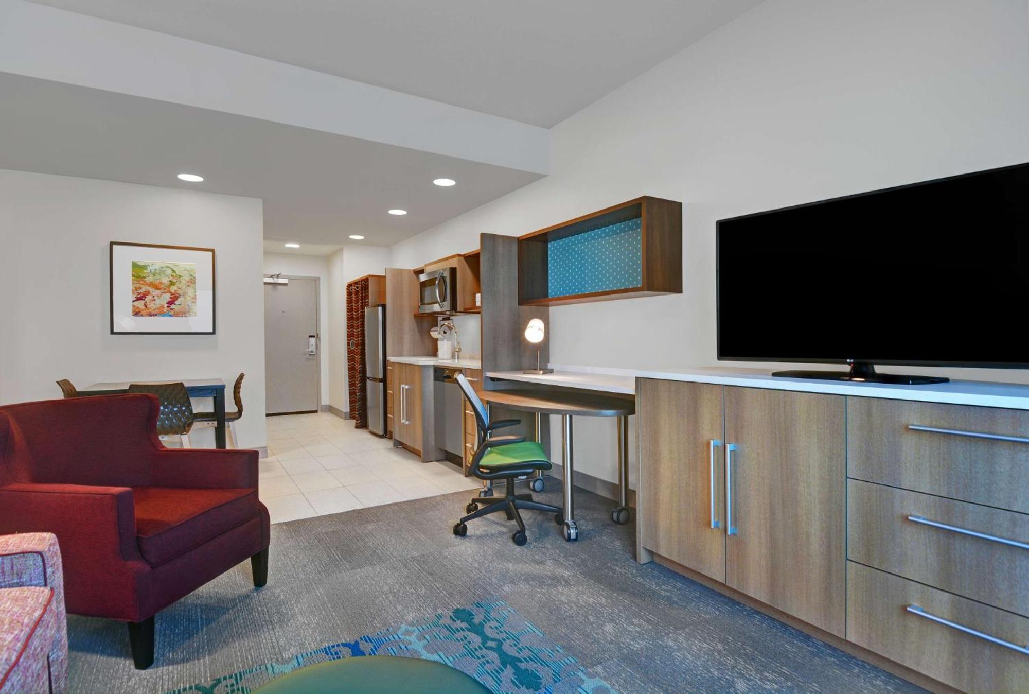 Hotel Home2 By Hilton Myers Colonial Blvd 3*