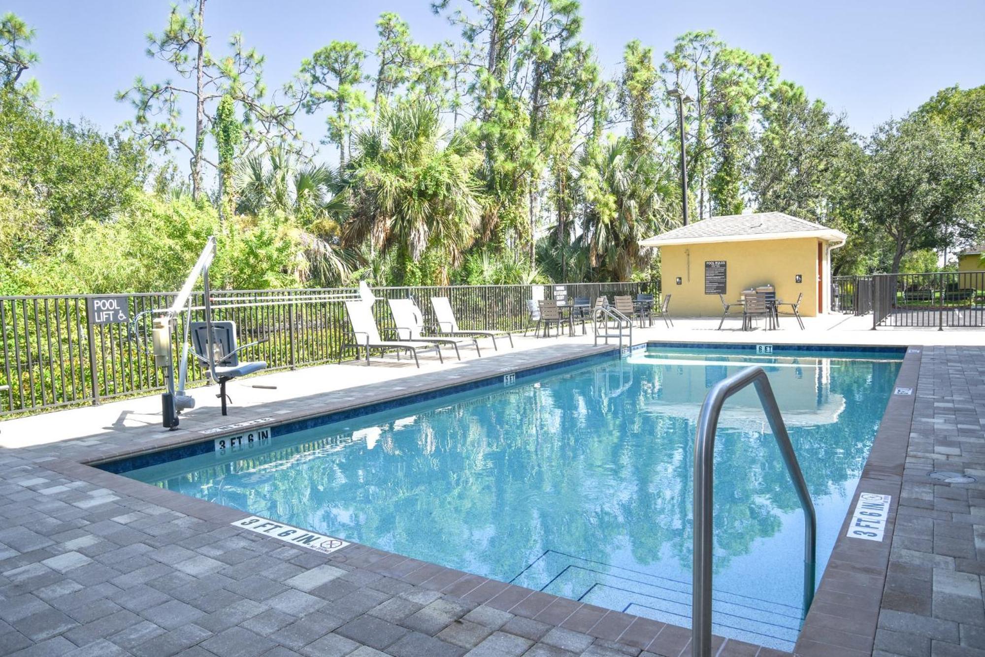 Candlewood Myers Interstate 75 By Ihg Hotel Fort Myers