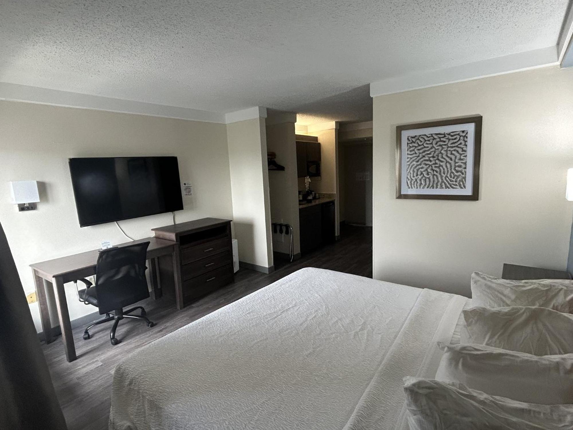 Airport Hotel