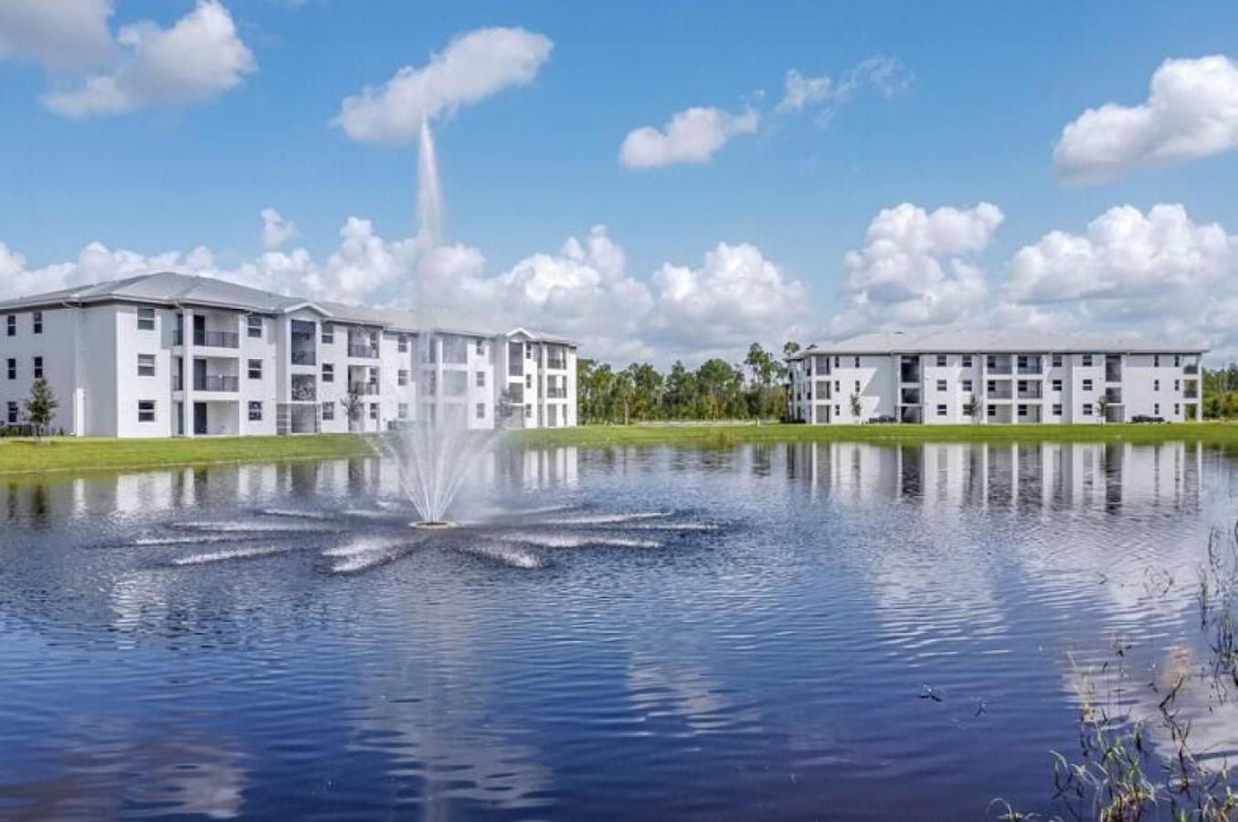 Apartment Landing At The Vistas At Eastwood - 2 Bedrooms In Eastwood Village Fort Myers