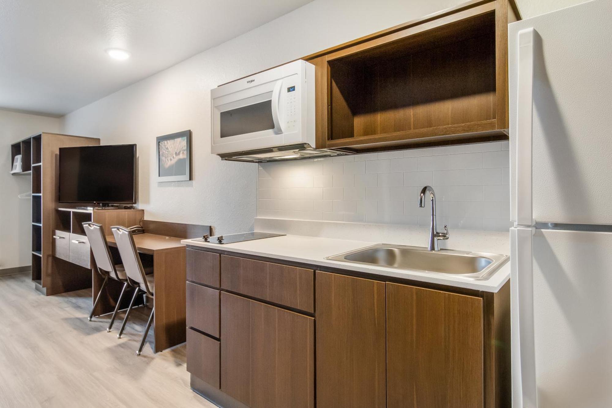 Woodspring Myers - Cape Coral Fort Myers