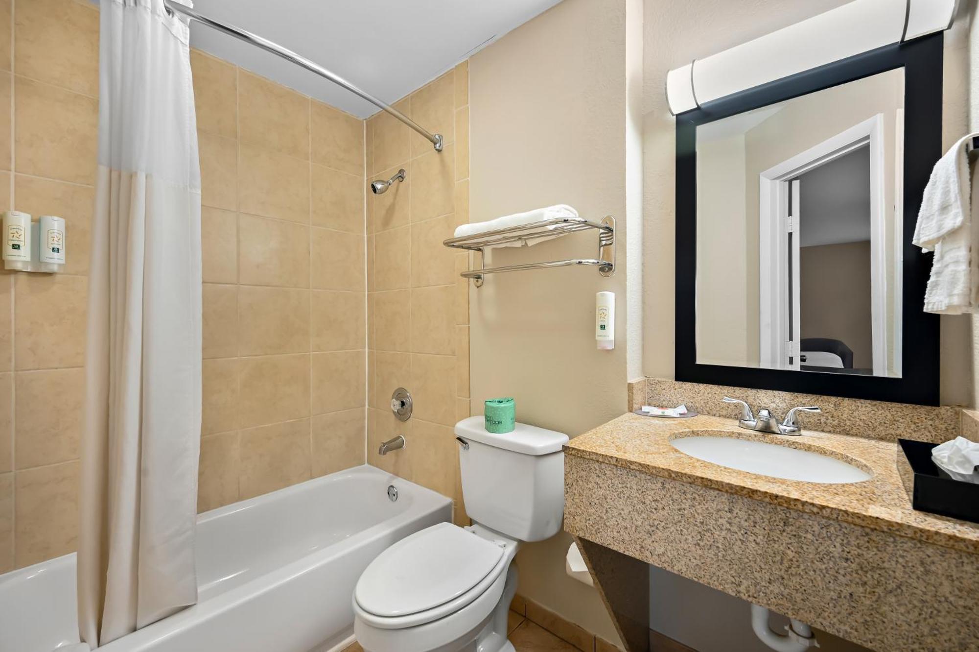 Inn Quality Myers - Cape Coral