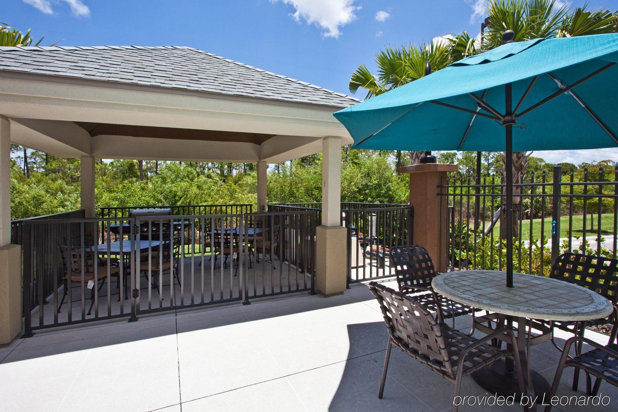 Candlewood Myers/sanibel Gateway By Ihg Hotel 2*