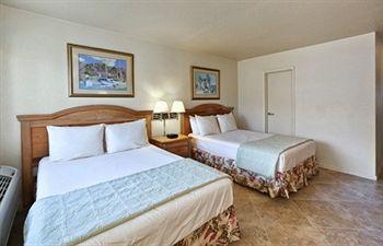 Legacy Harbour & Suites Hotel 3*