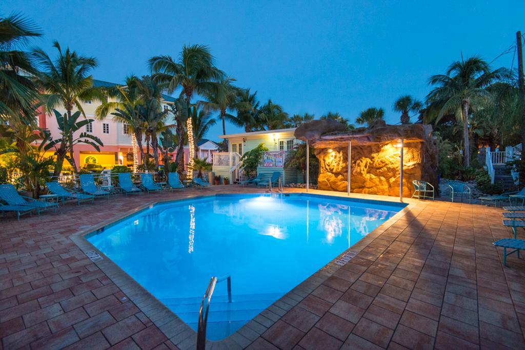 Lighthouse Resort: & Inn Fort Myers Beach