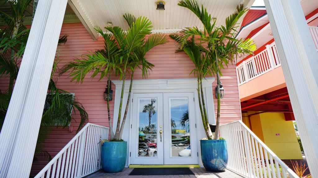 Lighthouse Resort: & Fort Myers Beach