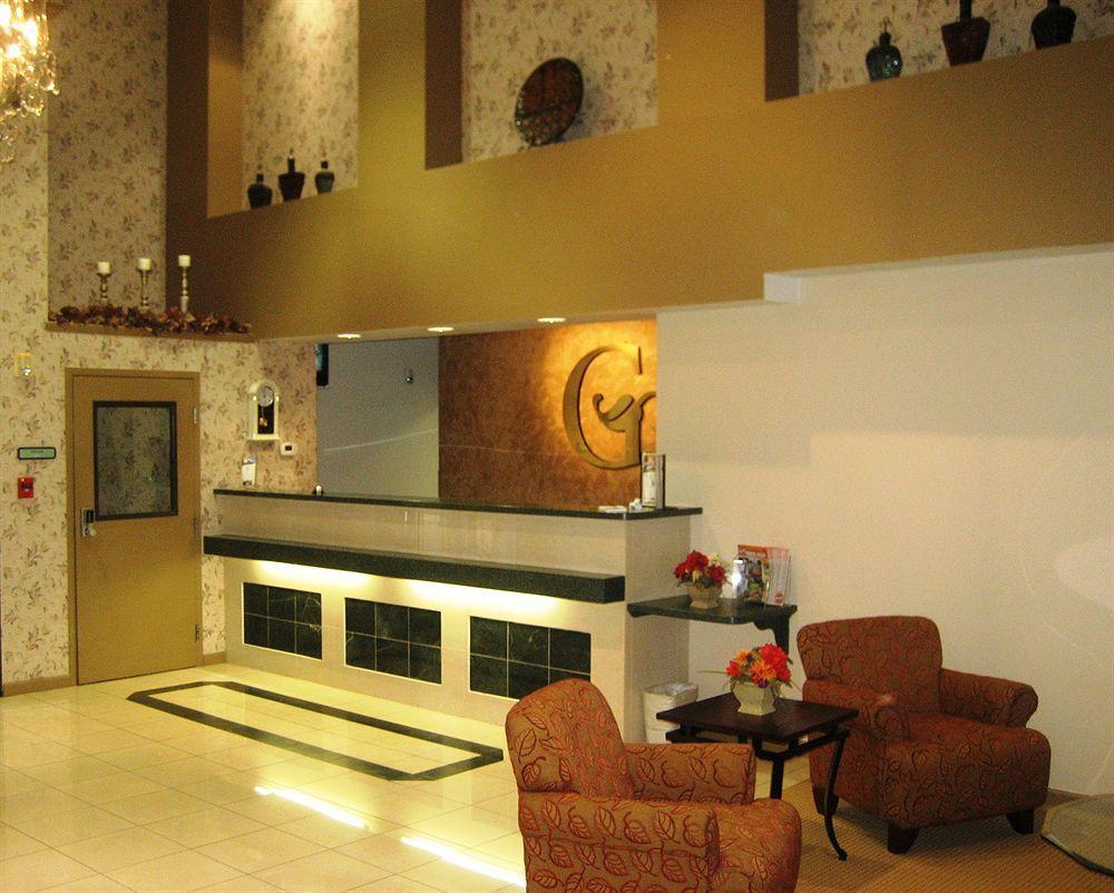Hotel Days & By Wyndham Myers Near Jetblue Park 3*