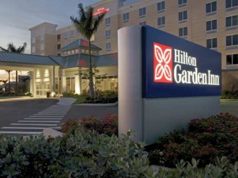 Hilton Garden Myers Airport/fgcu Hotel