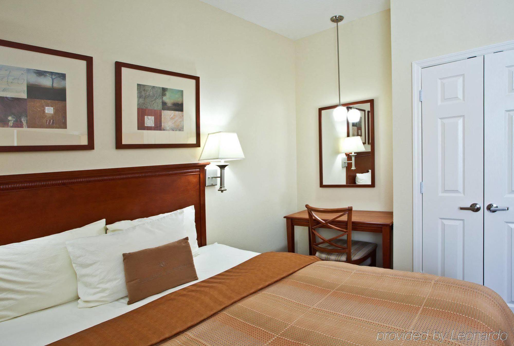 Hotel Candlewood Myers/sanibel Gateway By Ihg 2*