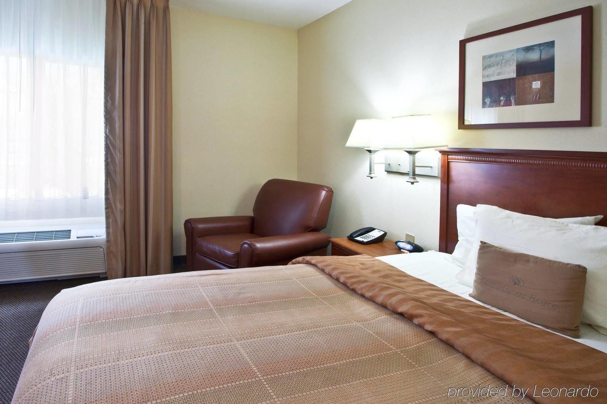 Candlewood Myers/sanibel Gateway By Ihg 2*