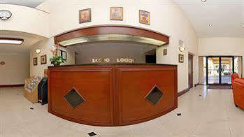 Travelodge By Wyndham Myers Airport Hotel Fort Myers