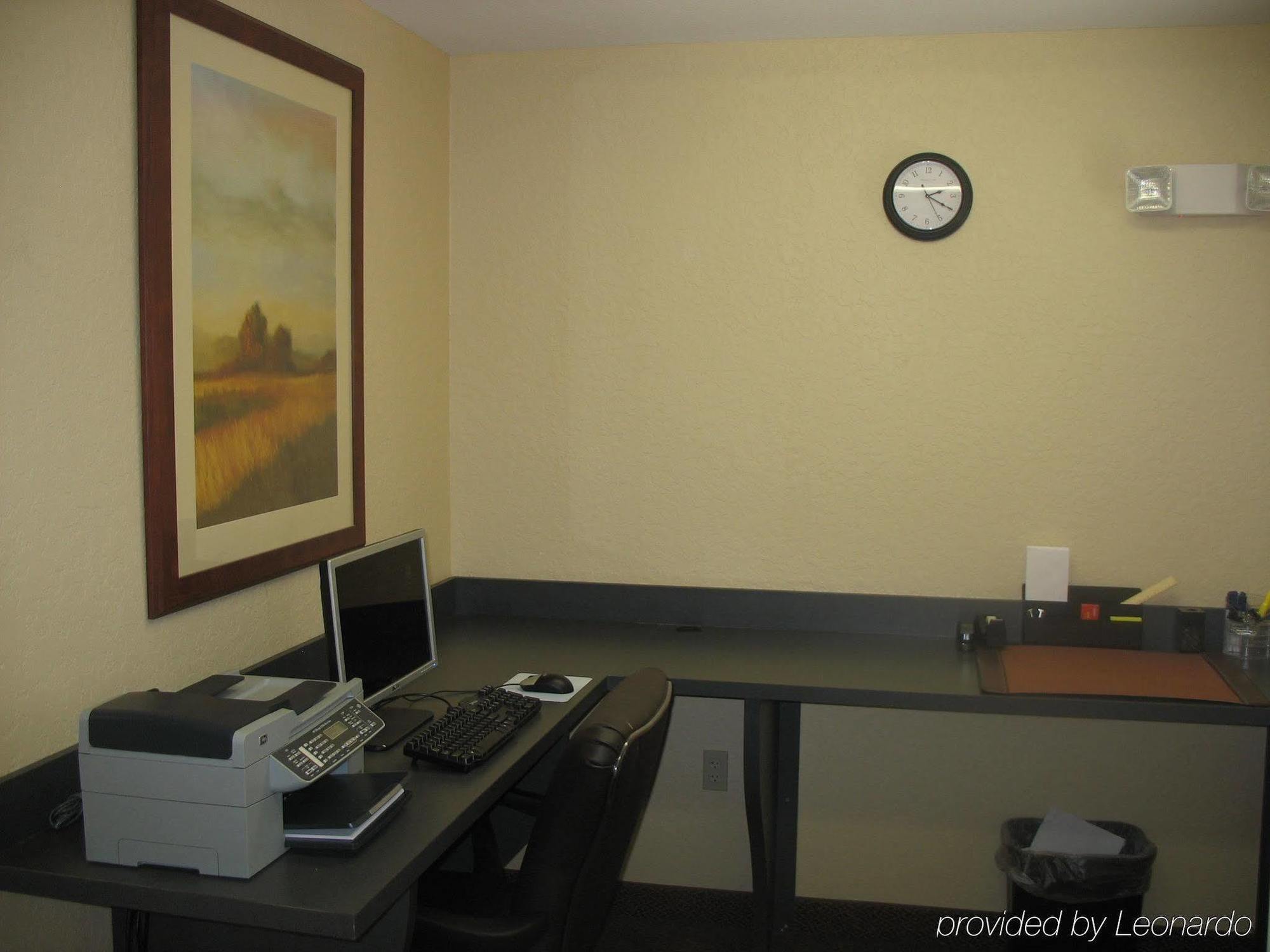 Hotel Candlewood Myers Interstate 75 By Ihg Fort Myers