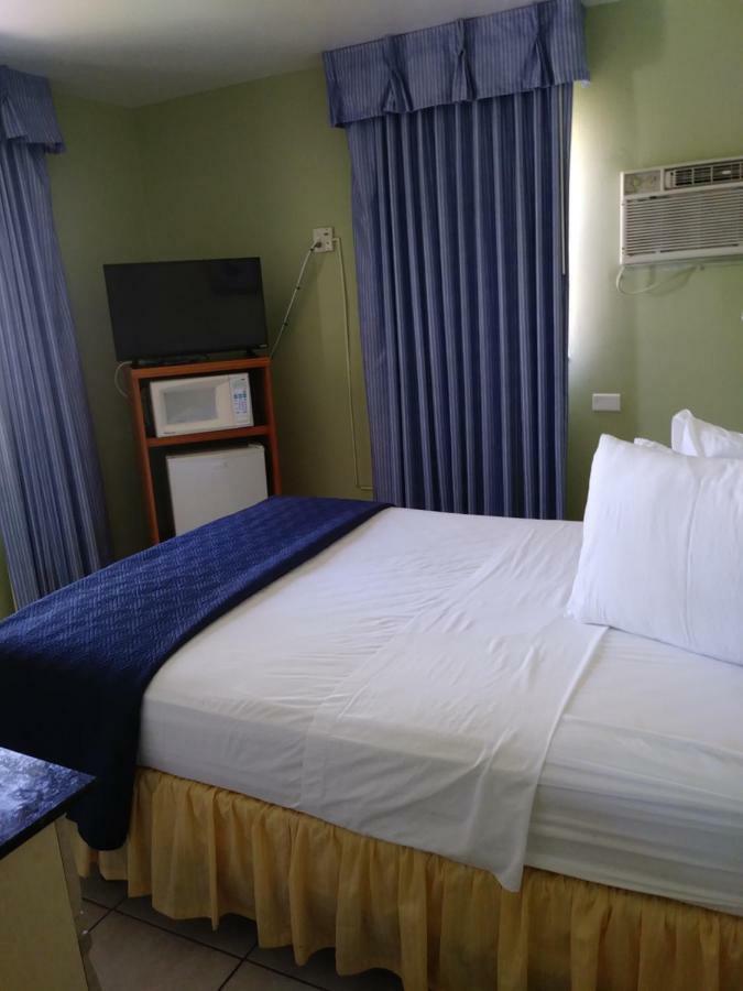 Fountain Cottages Motel