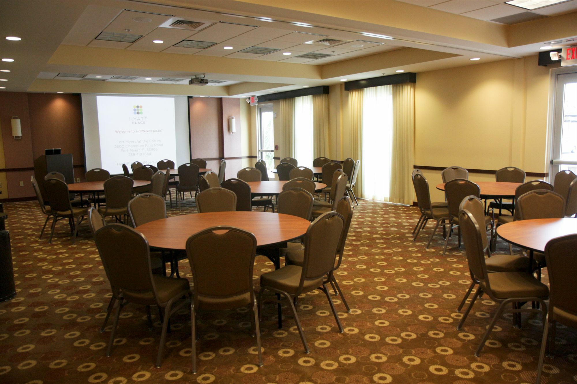 Hyatt Place Myers At The Forum Hotel 3*