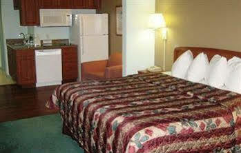 Days & By Wyndham Myers Near Jetblue Park Fort Myers