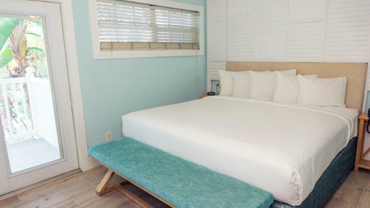Lighthouse Resort: & Inn 3*