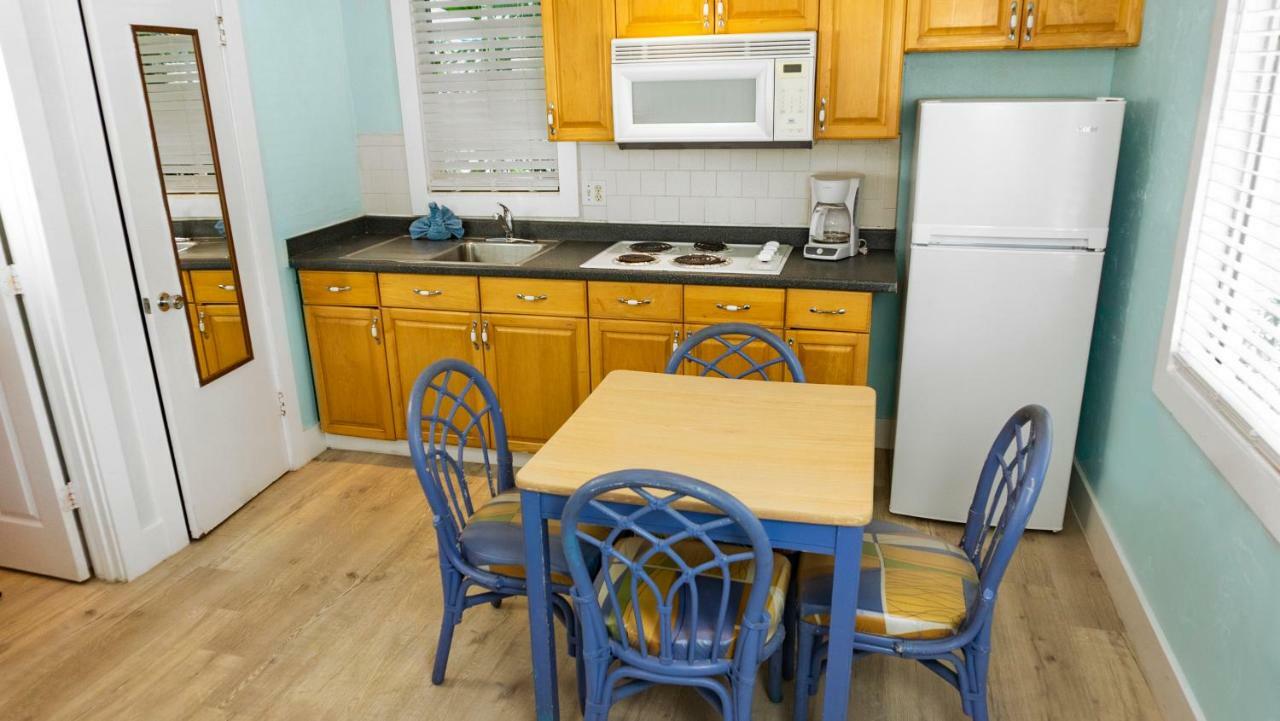 Inn Lighthouse Resort: & Fort Myers Beach
