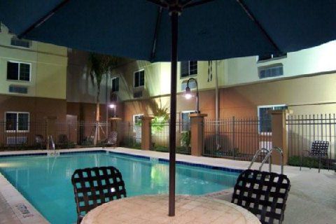 Candlewood Myers/sanibel Gateway By Ihg Hotel 2*