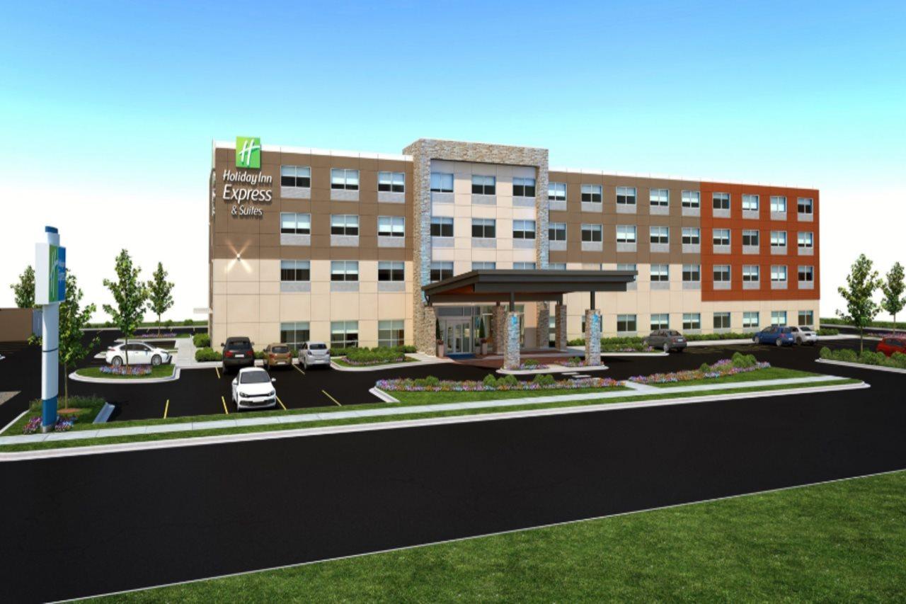 Express & - Myers Airport By Ihg